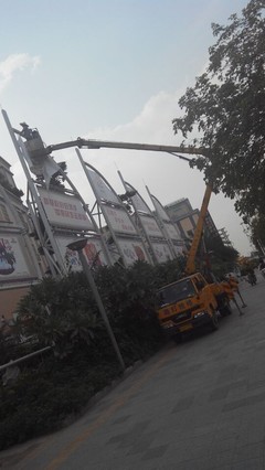 廣州有條有節有益無損的路燈車出租公司