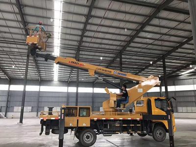 昆明登高車(chē)、云梯車(chē)與路燈維修車(chē)租賃服務(wù)全解析