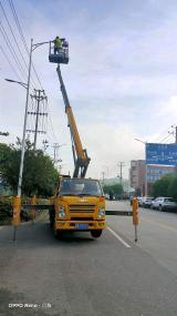 升降機(jī)與高空作業(yè)設(shè)備租賃服務(wù)全解析 路燈車(chē)、云梯車(chē)、物料車(chē)出租指南